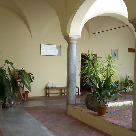 Albergue Convento De San Francisco Сафра Екстериор снимка