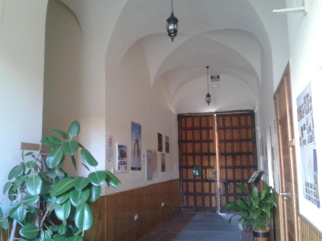 Albergue Convento De San Francisco Сафра Екстериор снимка