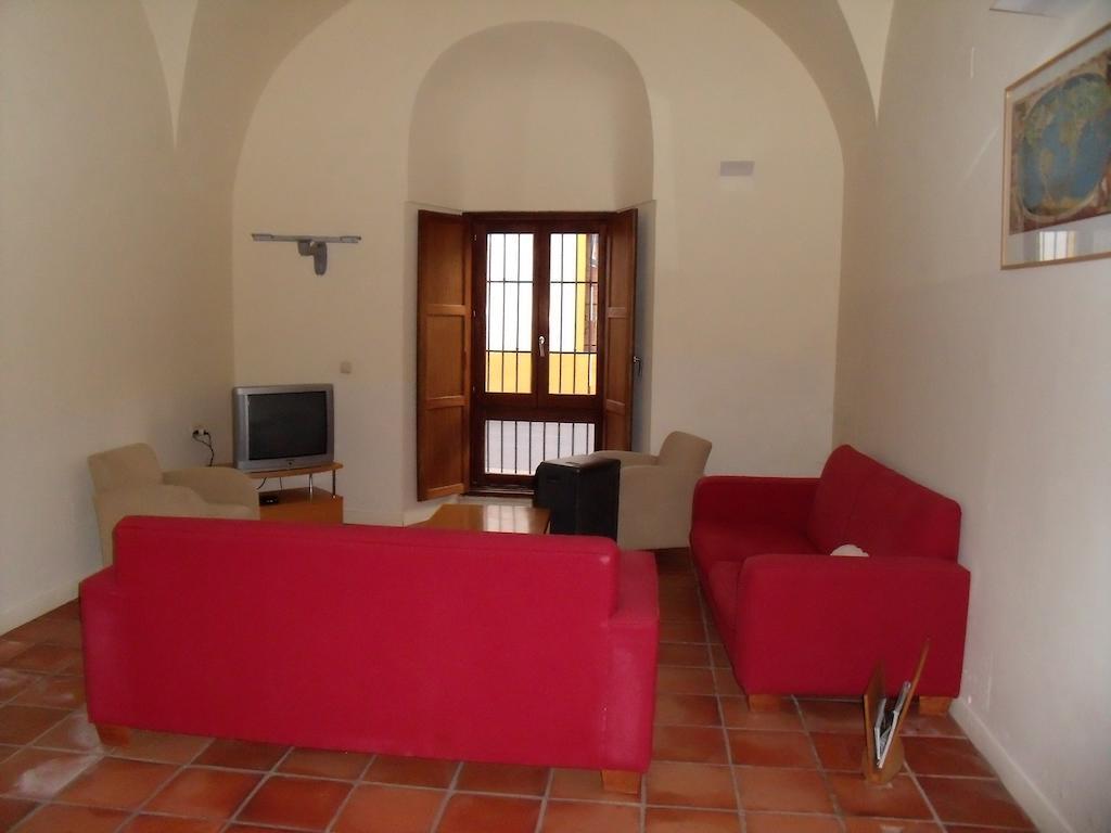 Albergue Convento De San Francisco Сафра Екстериор снимка